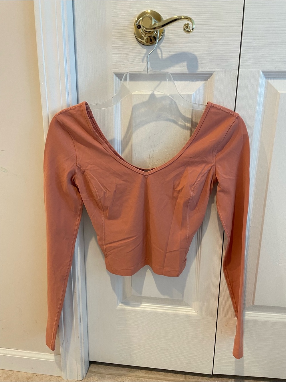 lululemon athletica Long Sleeve V-Neck Crop Top in Dusty Rose